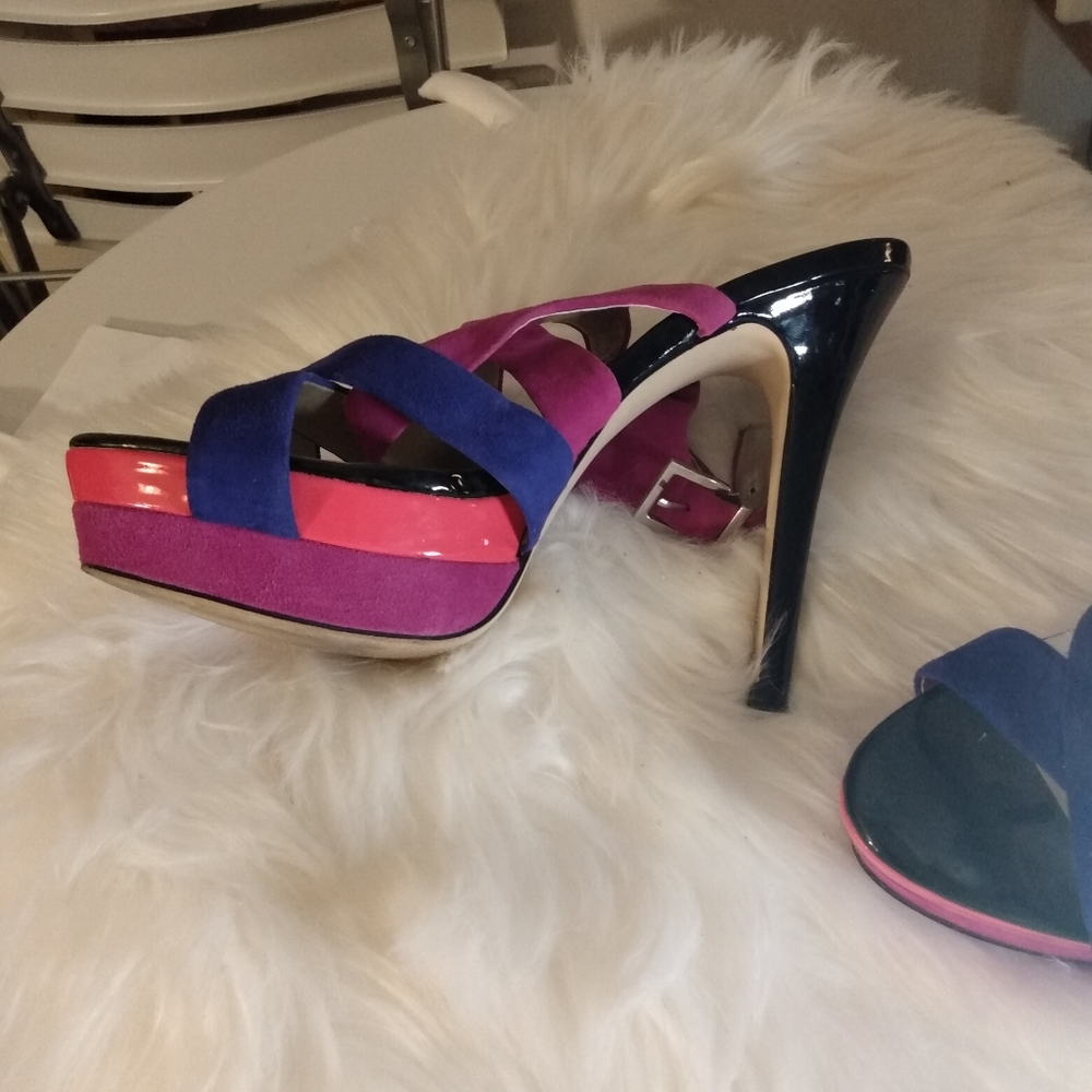 multi colored heels - Picture 2 of 4